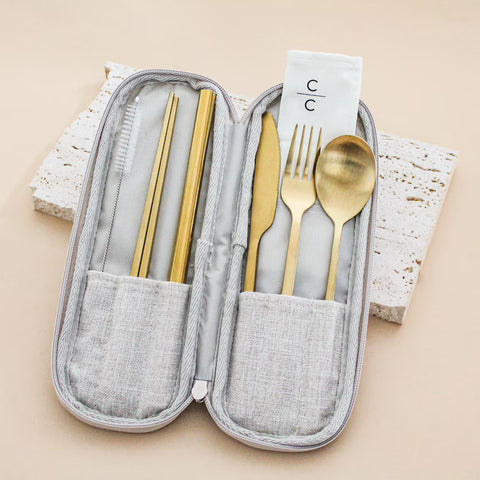 Cutlery collection image of a 7 item cutlery set 